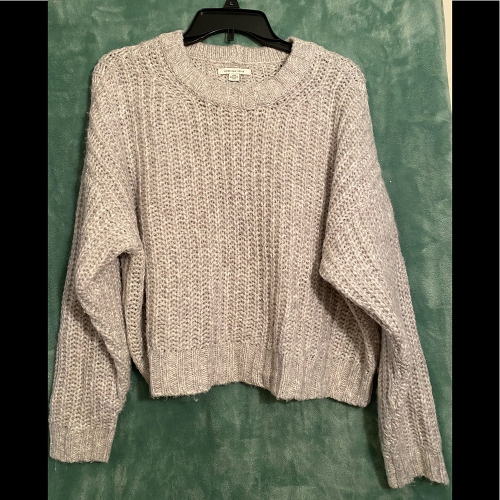 American Eagle Sweater